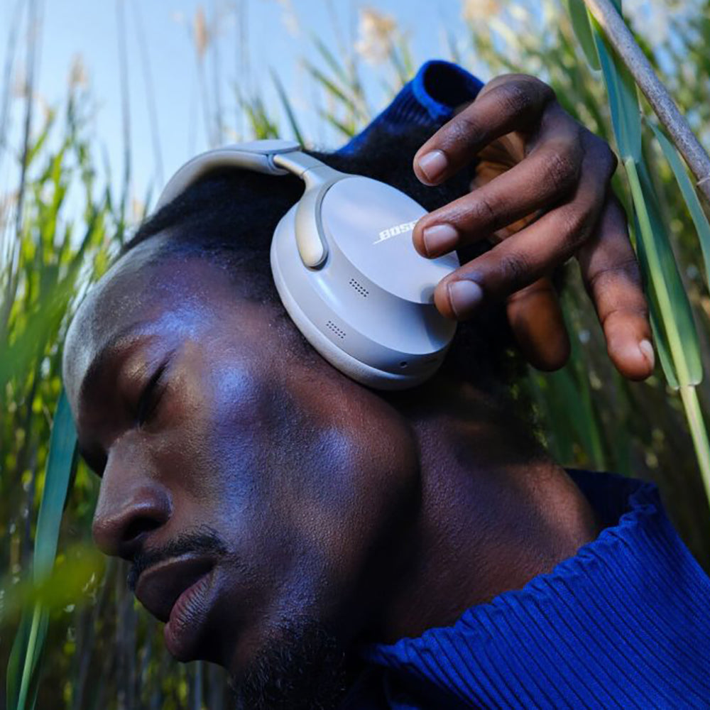 BOSE(ボーズ)QuietComfort Ultra Headphones(ホワイトスモーク)