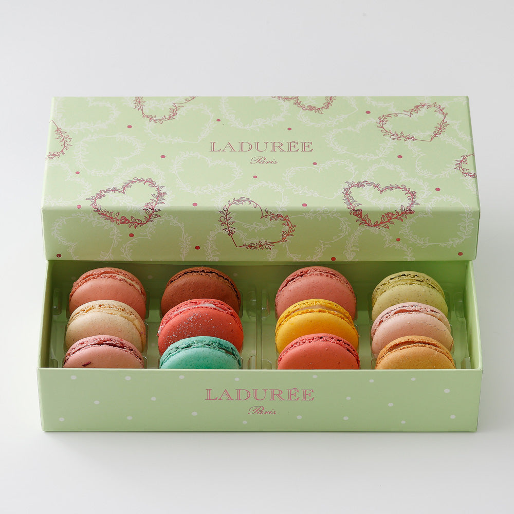 LADUREE(ラデュレ)ホワイト・ジャスミン マカロン12個入り