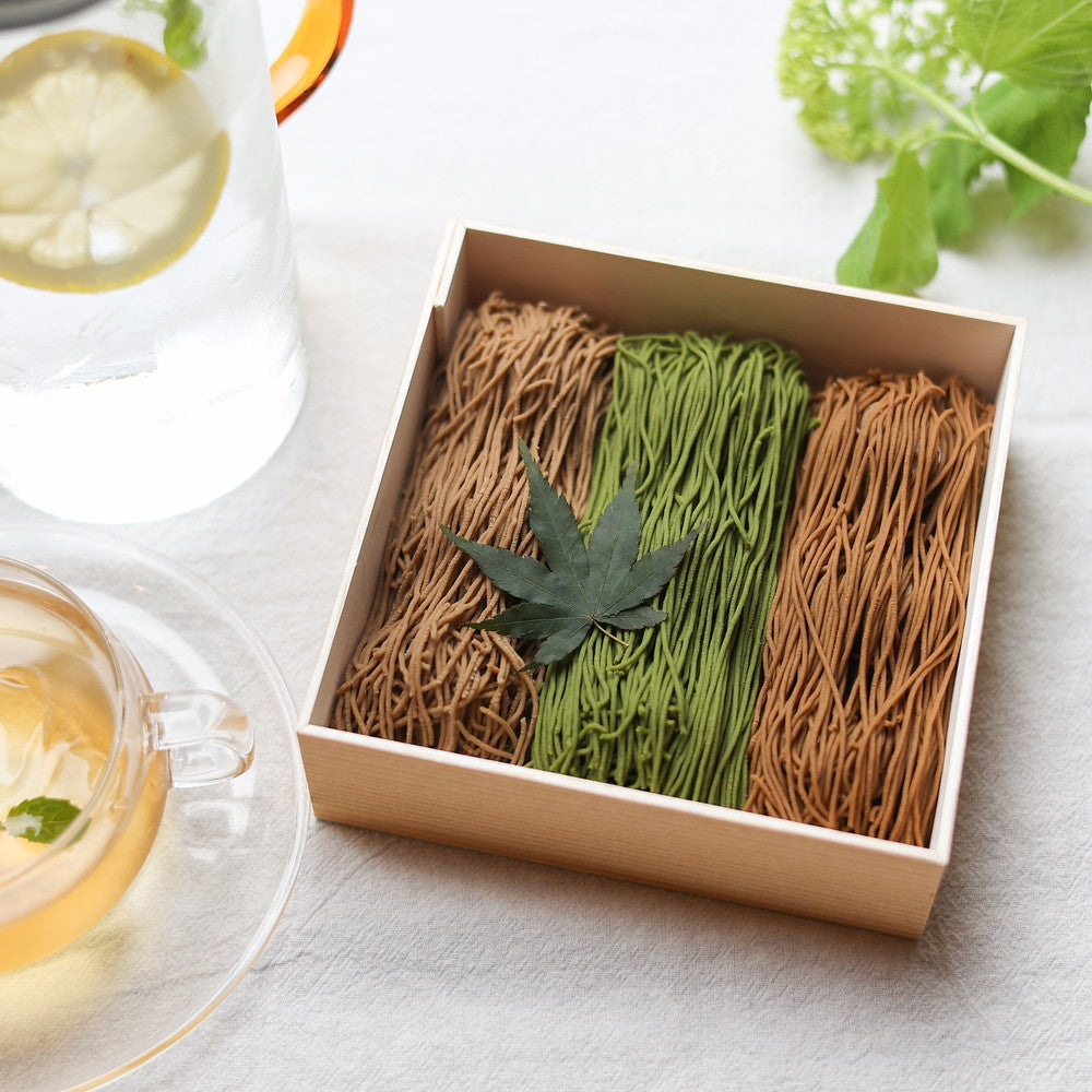 高級和栗モンブラン専門店「いも栗カボチャ」　日本茶水晶