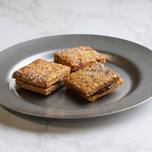 「BLOCK BLOCK TOKYO」ザクッとろチーズクッキー プチギフト(チョコレート3個)