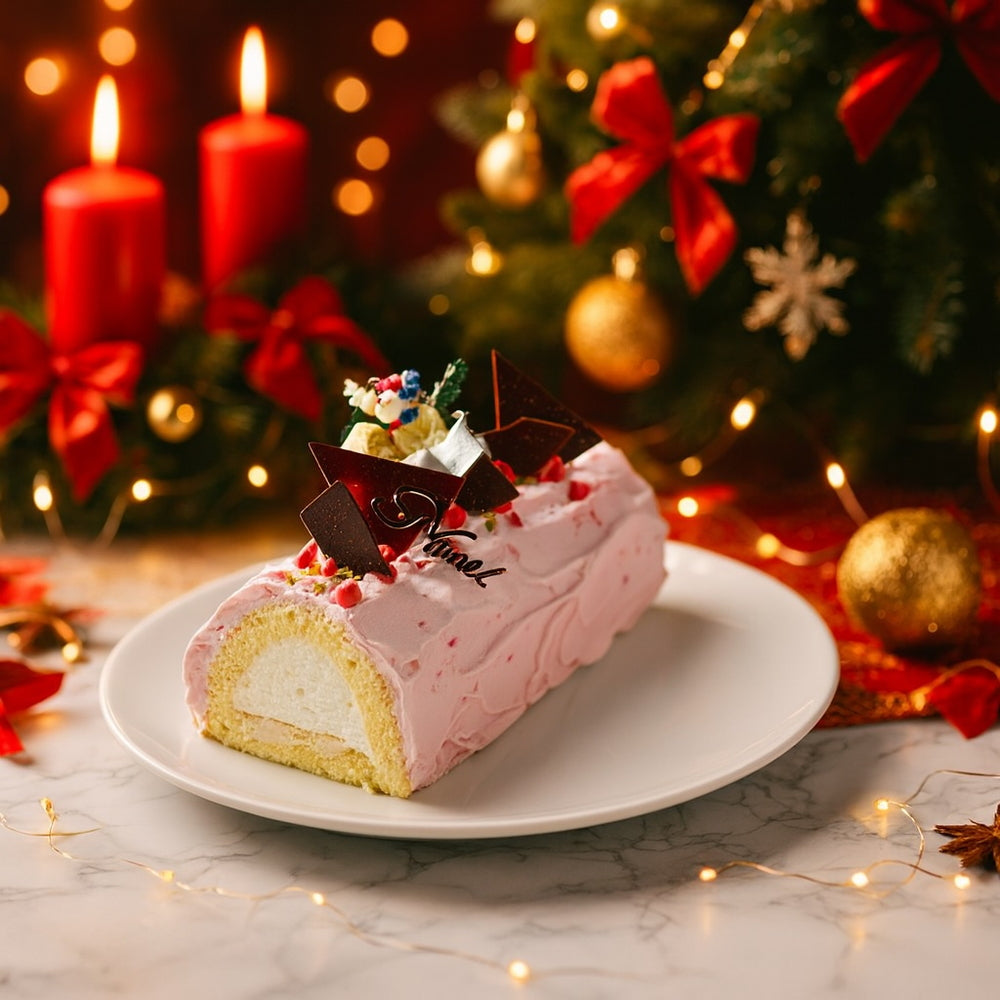 白金スイーツ　白金ブッシュドノエル（苺）