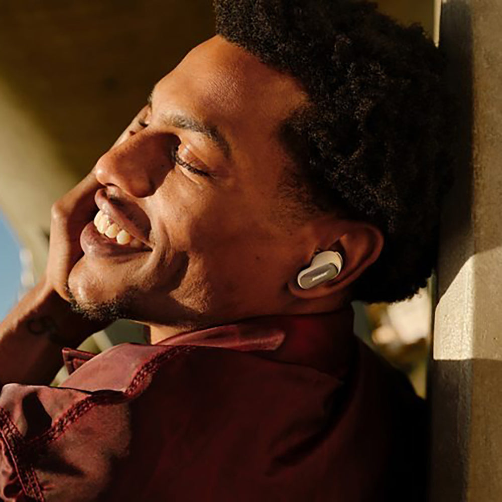 Bose（ボーズ）QuietComfort Ultra Earbuds イヤホン(第2世代)ホワイトスモーク