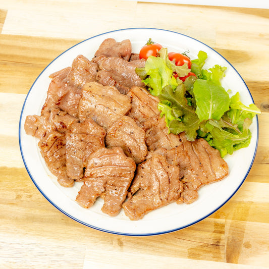 宮城・仙台 「陣中」 仔牛の牛タン丸ごと一本塩麹熟成セット（960g）