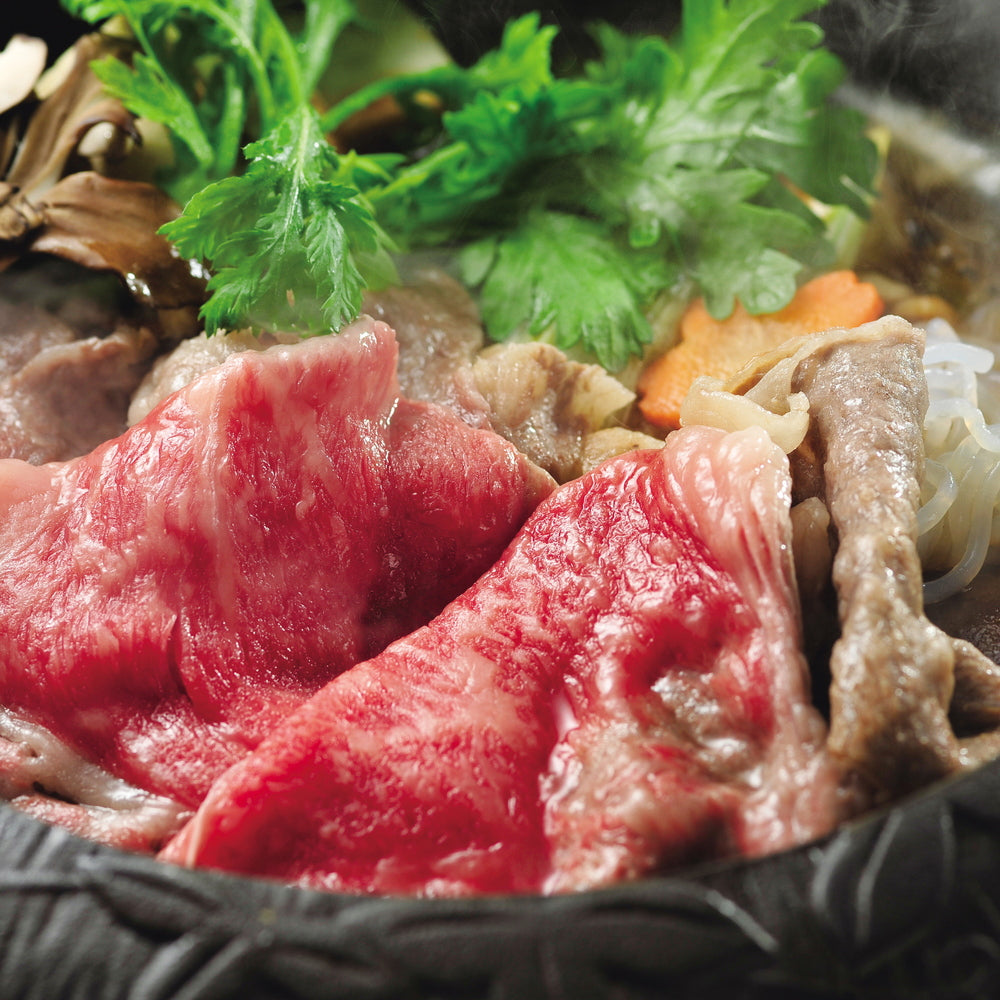 山形 創業大正12年 「米沢牛黄木」 米沢牛モモすき焼用 350g