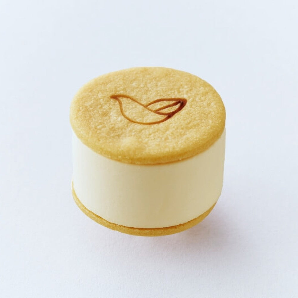 京都チーズケーキ専門店 ソラアオ　アイスチーズケーキサンド 3種計6個【3箱】