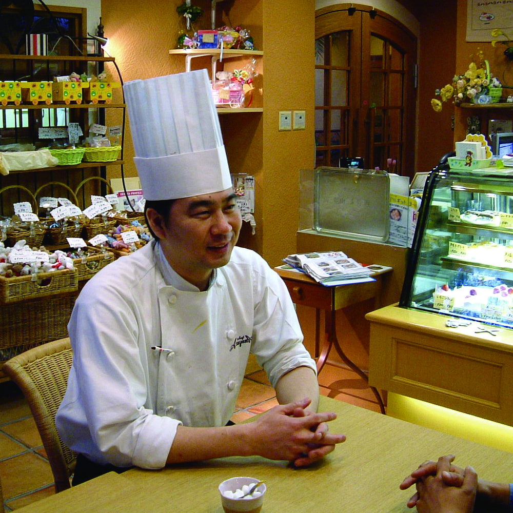 芦屋シェフ・アサヤマ洋菓子工房 芦屋マンゴーパフェ