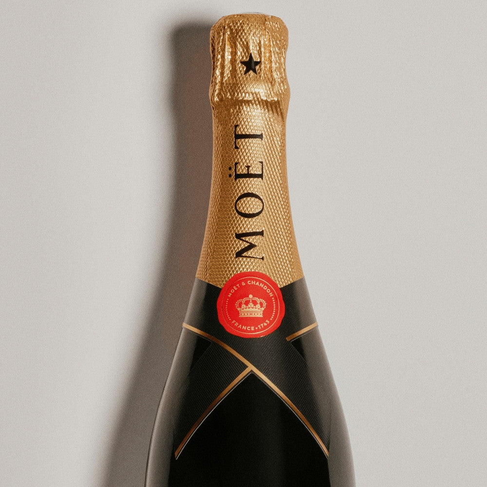 モエ・エ・シャンドン アンペリアル 150周年限定 マグナムボトル